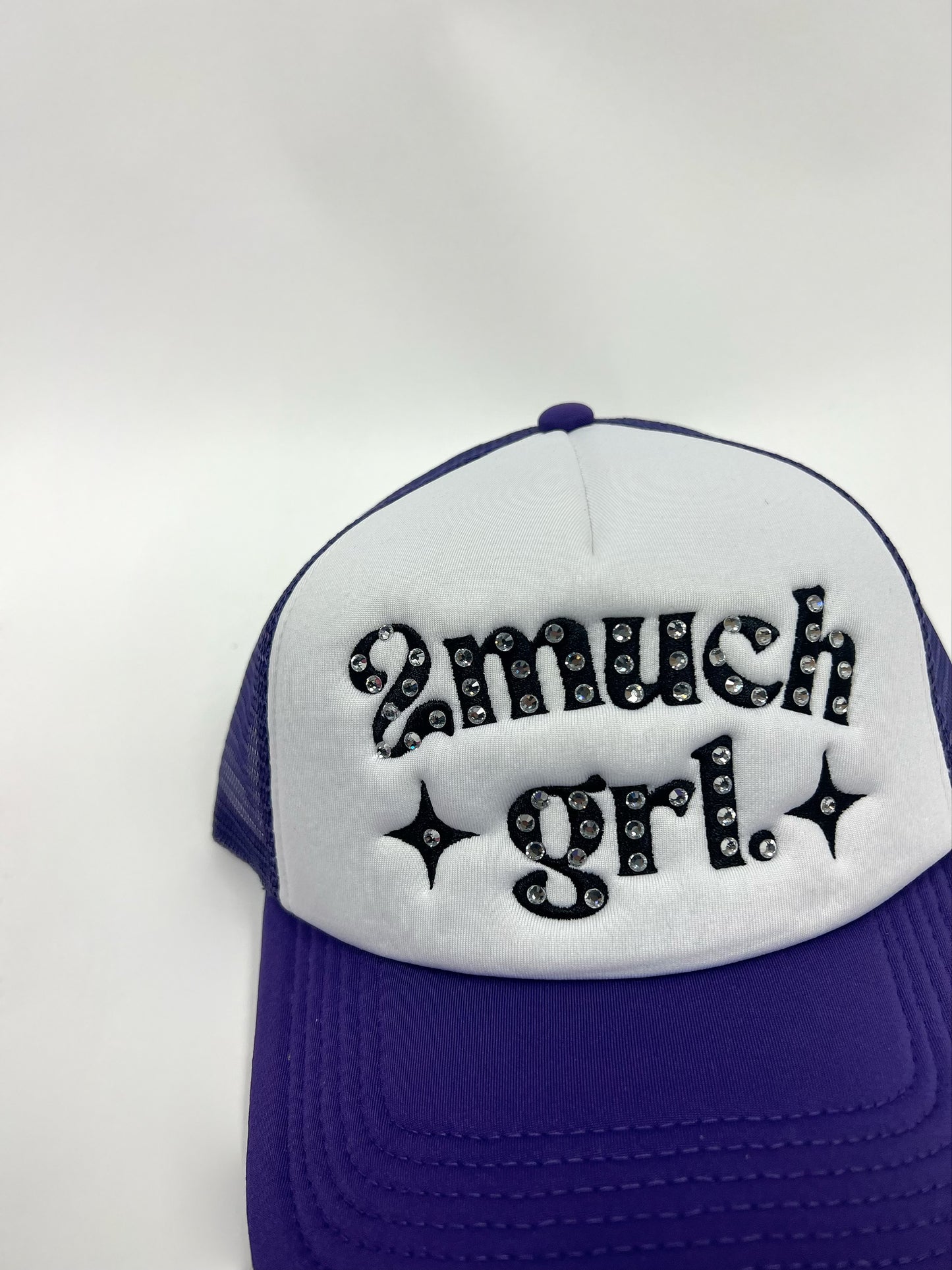 2M Grl. Bling Trucker