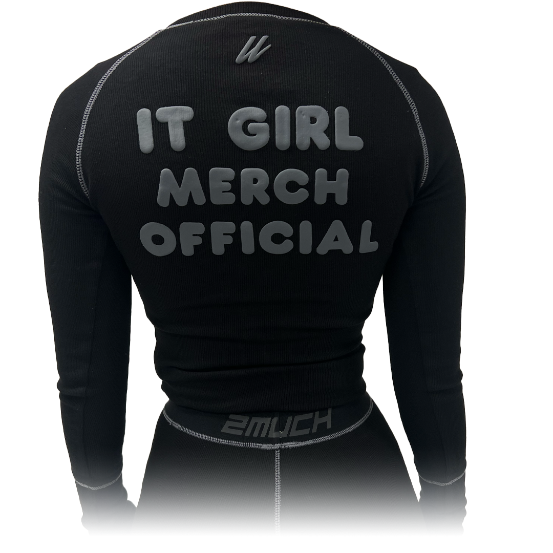 IT GIRL MERCH